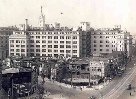 第4期増改築（1935（昭和10）年）震災後の修築により、鉄骨鉄筋コンクリート造となった建物に6年をかけて増築